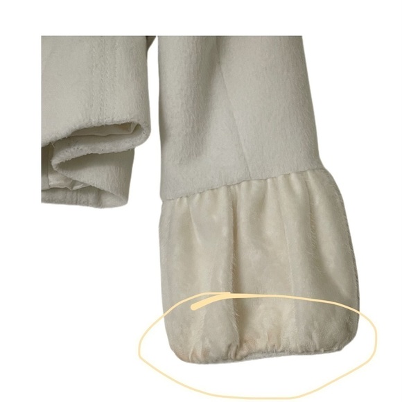 White European coat​ - Picture 12 of 13